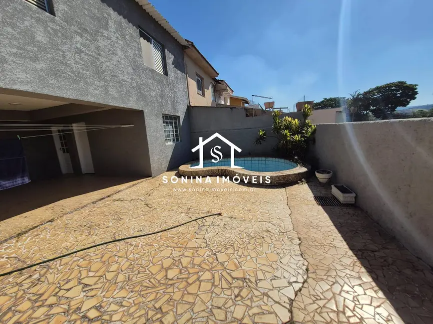 Foto 5 de Casa com 3 quartos à venda, 250m2 em Vila Salles, Atibaia - SP