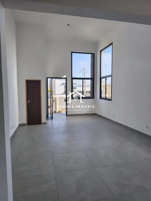 Foto 1 de Casa com 3 quartos à venda, 384m2 em Atibaia - SP