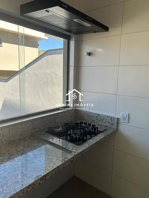 Foto 2 de Casa com 3 quartos à venda, 150m2 em Jardim Jaraguá, Atibaia - SP