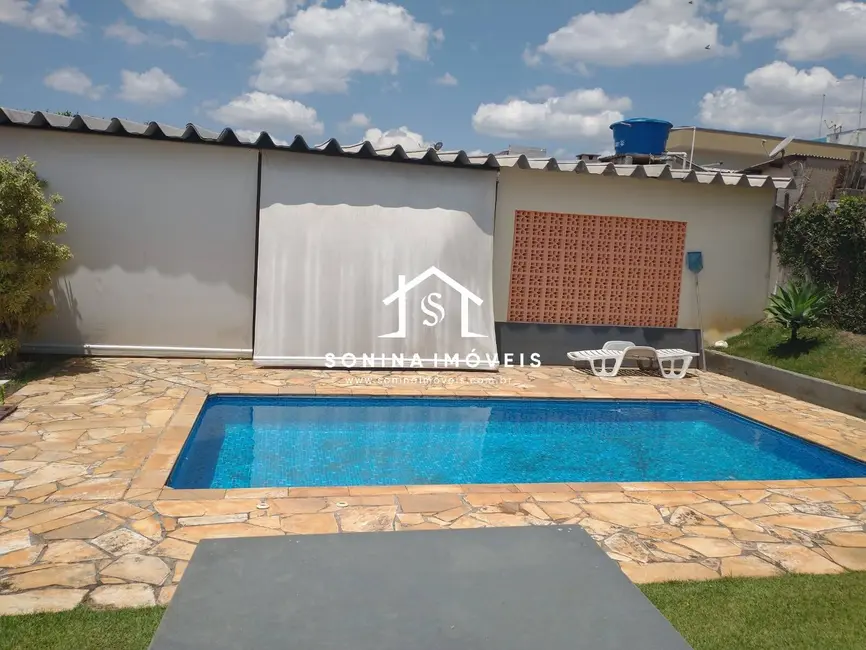 Foto 1 de Casa com 3 quartos à venda, 500m2 em Jardim Imperial, Atibaia - SP