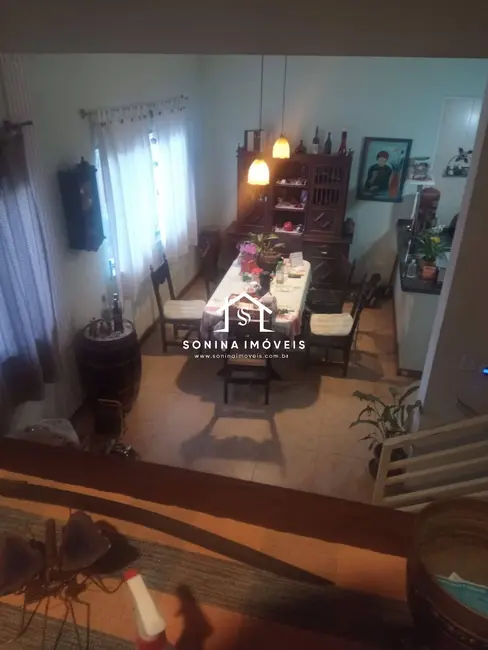 Casa com 4 quartos à venda e para alugar, 570m2 em Jardim Paulista, Atibaia - SP - imagem 5 Foto 5 de Casa com 4 quartos à venda e para alugar, 570m2 em Jardim Paulista, Atibaia - SP