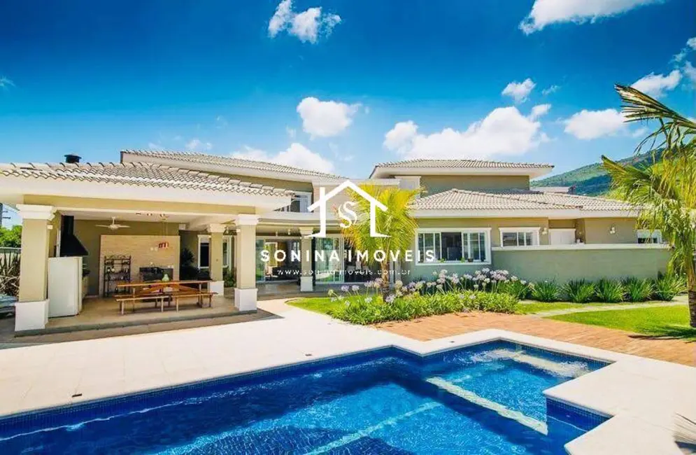 Casa com 5 quartos à venda, 1221m2 em Condomínio Jardim Flamboyant, Atibaia - SP - imagem 3 Foto 3 de Casa com 5 quartos à venda, 1221m2 em Condomínio Jardim Flamboyant, Atibaia - SP