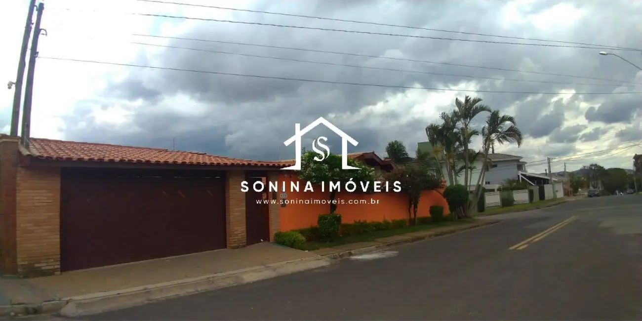 Foto 3 de Casa com 2 quartos à venda e para alugar, 233m2 em Jardim do Lago, Atibaia - SP