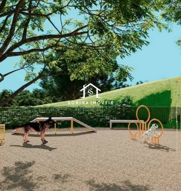 Foto 1 de Terreno / Lote à venda, 300m2 em Atibaia - SP