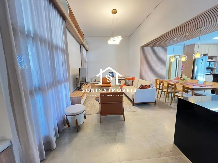 Foto 3 de Casa com 3 quartos à venda, 605m2 em Itapetinga, Atibaia - SP