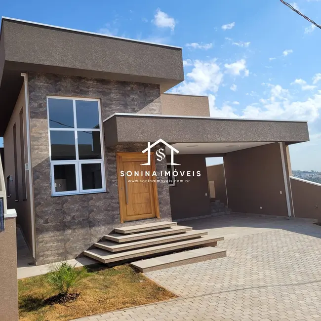 Foto 4 de Casa com 3 quartos à venda, 360m2 em Jardim dos Pinheiros, Atibaia - SP