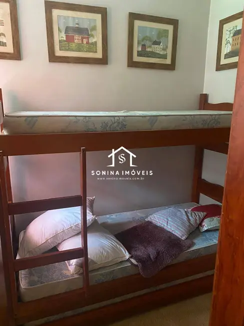 Foto 7 de Apartamento com 4 quartos à venda, 154m2 em Campos Do Jordao - SP