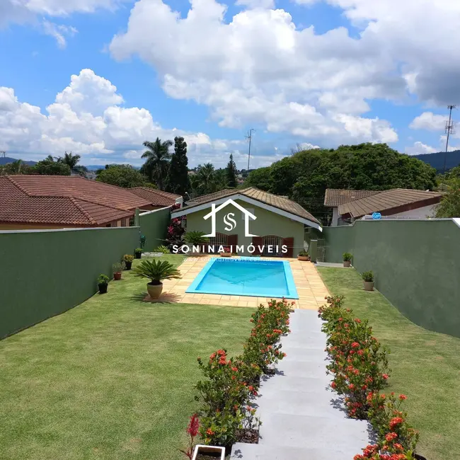 Foto 4 de Casa com 4 quartos à venda, 233m2 em Vila Santista, Atibaia - SP