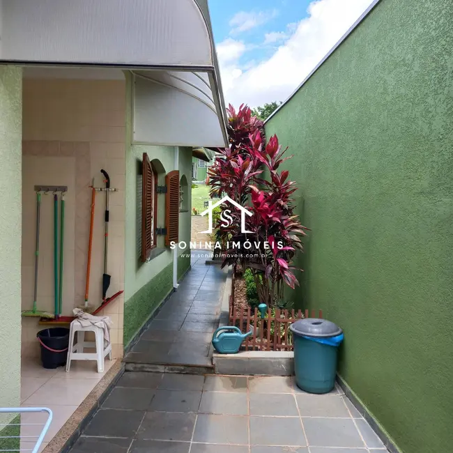 Foto 8 de Casa com 4 quartos à venda, 233m2 em Vila Santista, Atibaia - SP