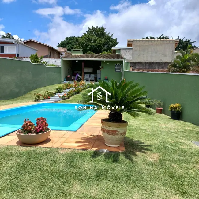 Foto 1 de Casa com 4 quartos à venda, 233m2 em Vila Santista, Atibaia - SP