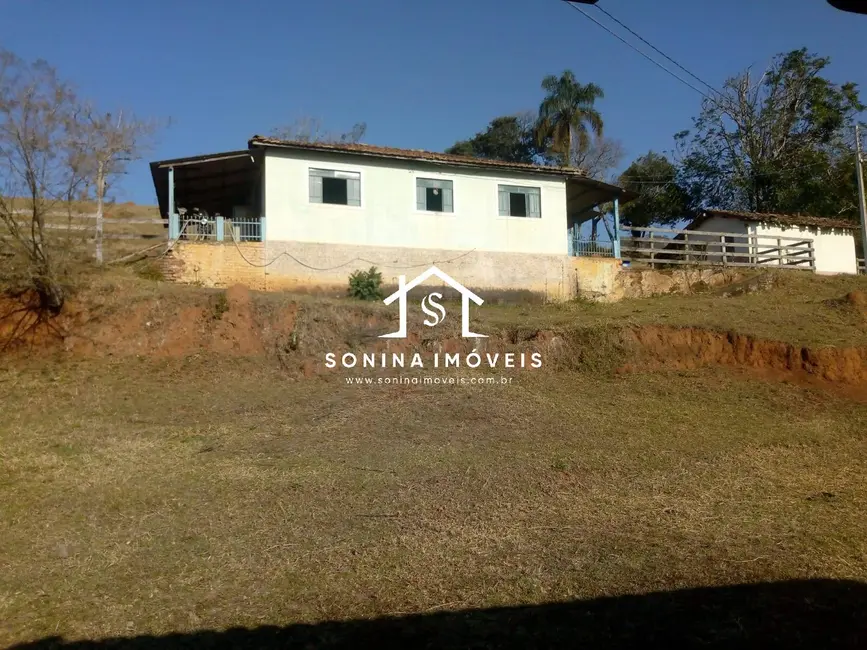 Foto 8 de Sítio / Rancho com 3 quartos à venda, 20m2 em Cambui - MG