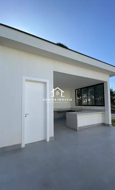 Foto 9 de Casa com 3 quartos à venda, 248m2 em Jardim Estância Brasil, Atibaia - SP