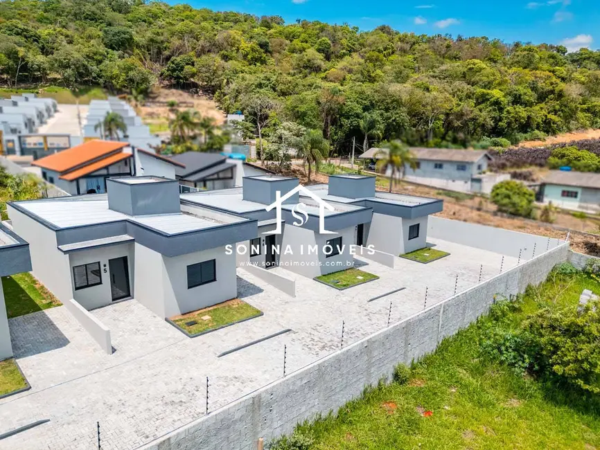 Foto 2 de Casa com 3 quartos à venda, 71m2 em Usina, Atibaia - SP