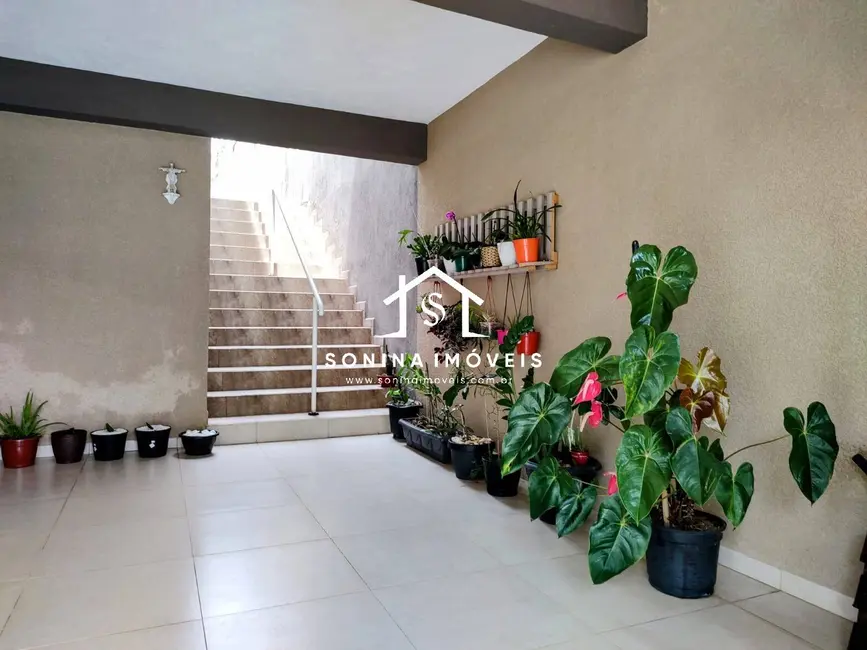 Foto 1 de Casa com 3 quartos à venda, 182m2 em Bom Jesus Dos Perdoes - SP