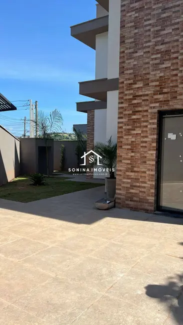 Foto 7 de Casa com 2 quartos à venda, 162m2 em Nova Cerejeira, Atibaia - SP