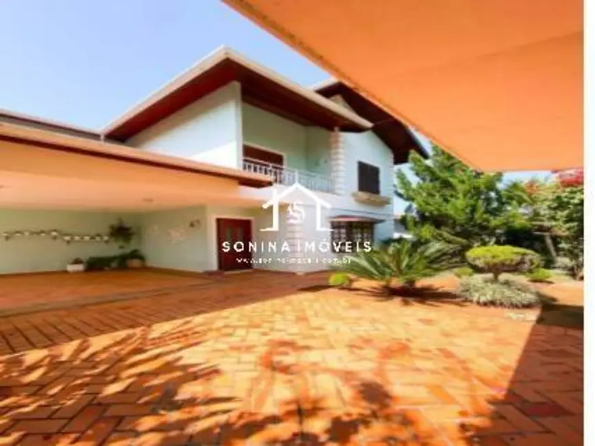 Foto 4 de Casa com 4 quartos à venda, 400m2 em Jardim Estância Brasil, Atibaia - SP