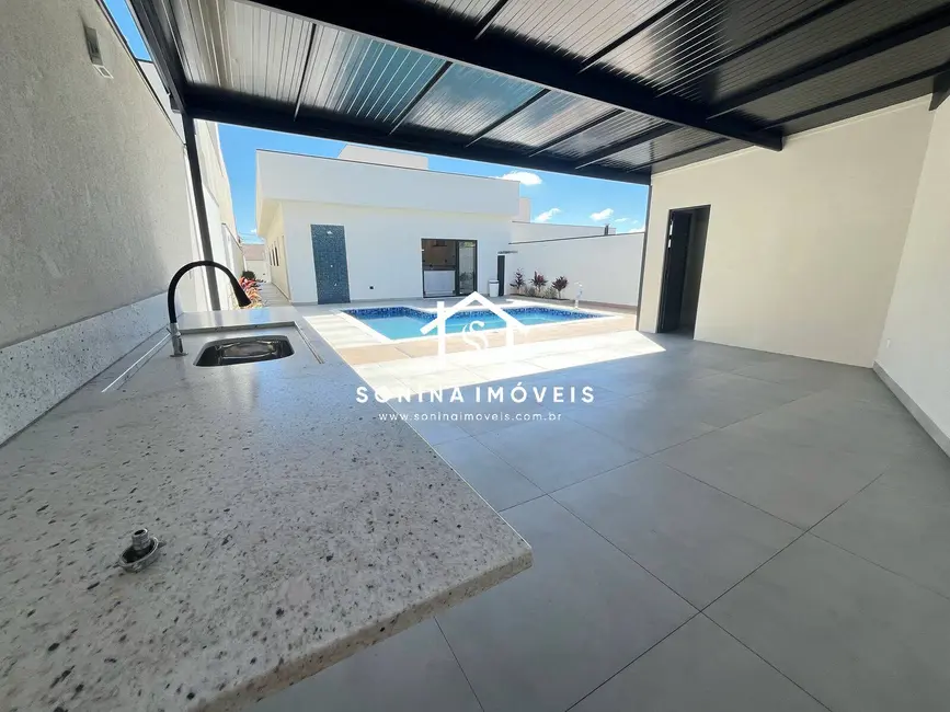 Casa com 3 quartos à venda, 440m2 em Atibaia - SP - imagem 6 Foto 6 de Casa com 3 quartos à venda, 440m2 em Atibaia - SP