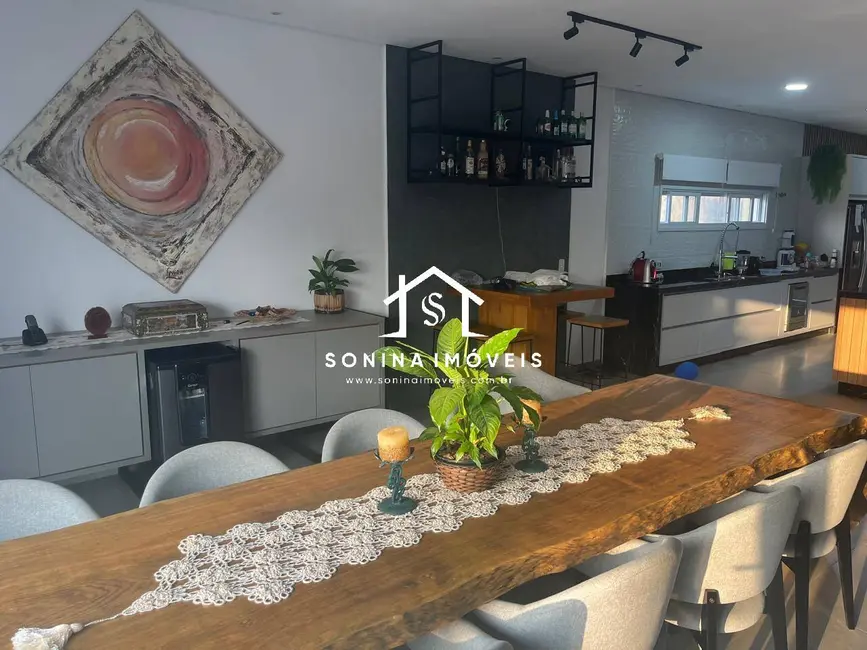 Casa com 4 quartos à venda, 400m2 em Jardim Paulista, Atibaia - SP - imagem 5 Foto 5 de Casa com 4 quartos à venda, 400m2 em Jardim Paulista, Atibaia - SP