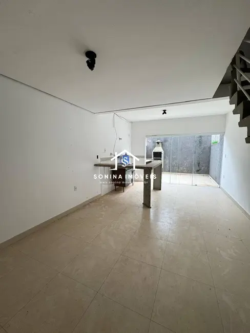 Casa com 2 quartos à venda, 120m2 em Jardim Brasil, Atibaia - SP - imagem 4 Foto 4 de Casa com 2 quartos à venda, 120m2 em Jardim Brasil, Atibaia - SP