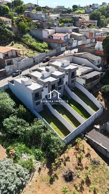 Foto 6 de Casa com 2 quartos à venda, 150m2 em Jardim Imperial, Atibaia - SP