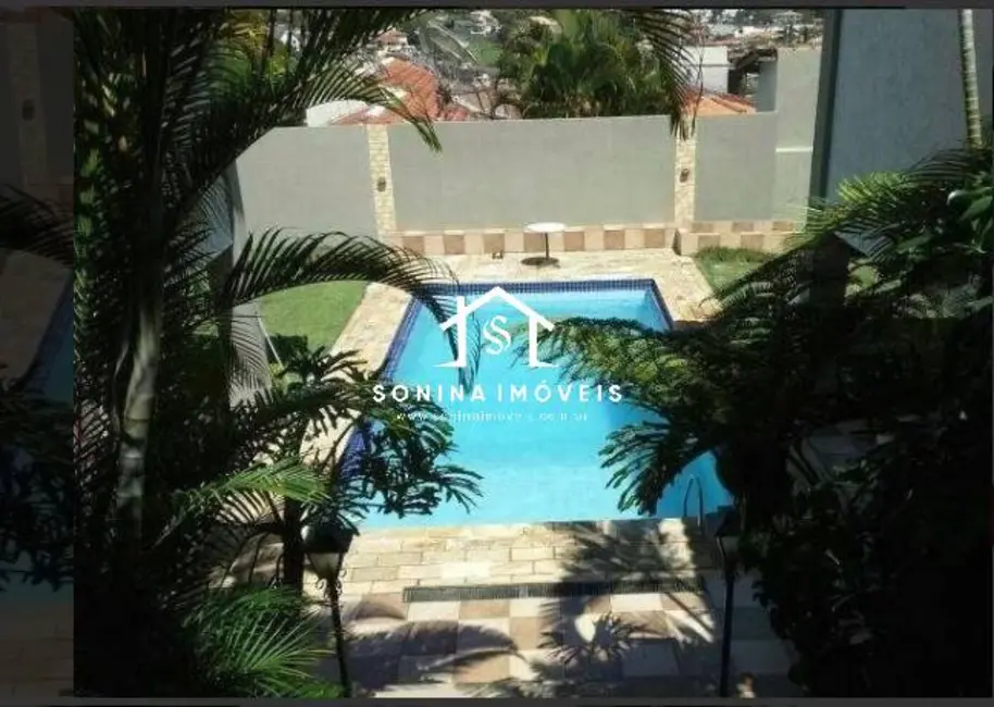 Foto 1 de Casa com 4 quartos à venda, 600m2 em Vila Santista, Atibaia - SP