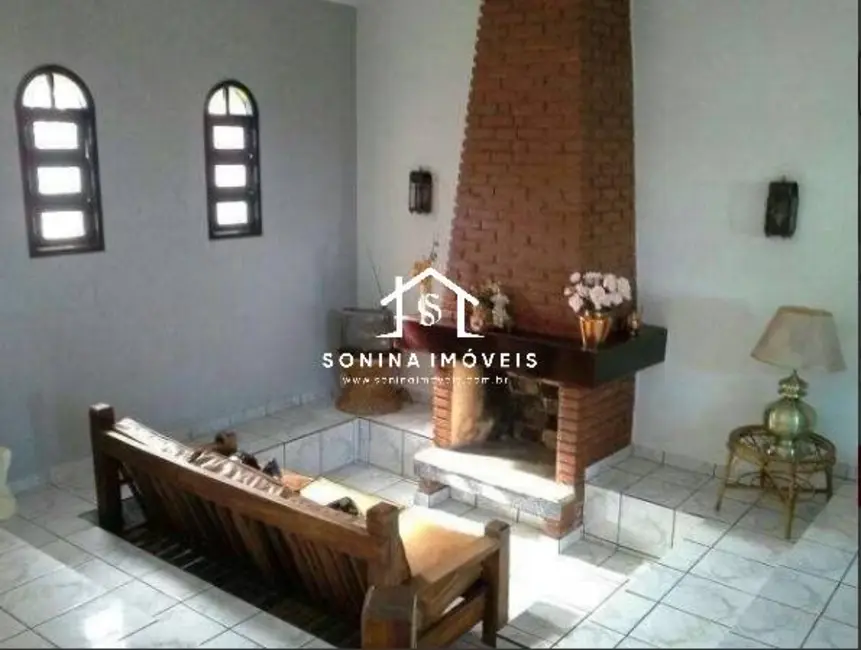 Foto 8 de Casa com 4 quartos à venda, 600m2 em Vila Santista, Atibaia - SP