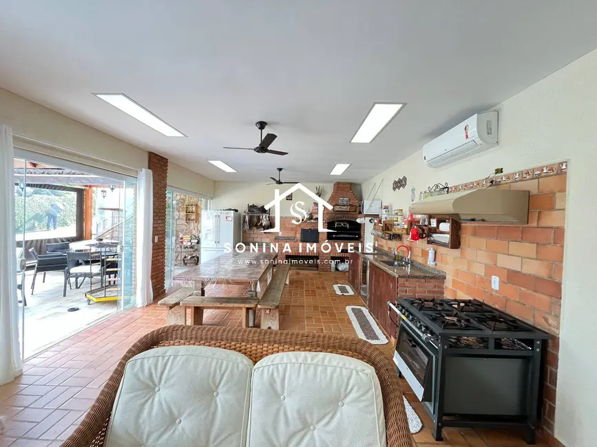 Foto 7 de Casa com 4 quartos à venda, 765m2 em Bom Jesus Dos Perdoes - SP