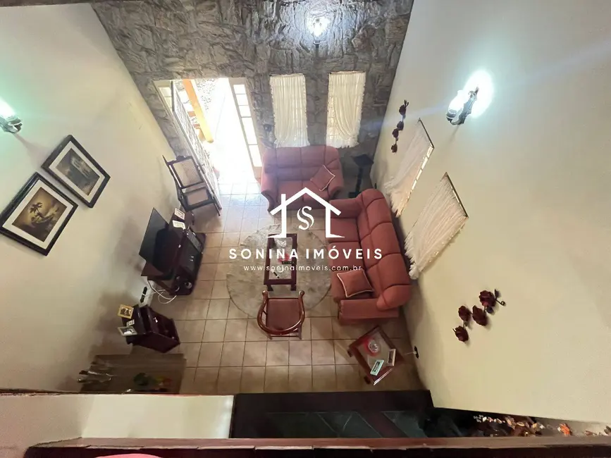 Casa com 4 quartos à venda, 364m2 em Jardim do Lago, Atibaia - SP - imagem 4 Foto 4 de Casa com 4 quartos à venda, 364m2 em Jardim do Lago, Atibaia - SP