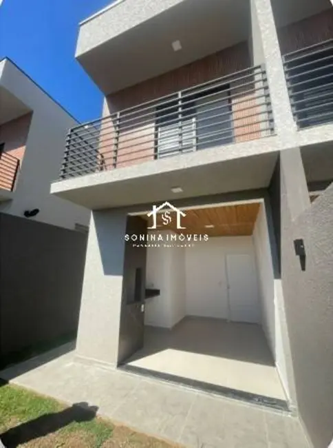 Foto 3 de Casa com 3 quartos à venda e para alugar, 125m2 em Jardim Eneide, Atibaia - SP