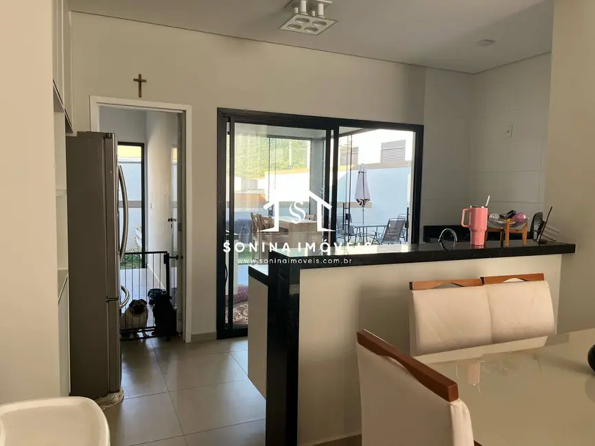 Foto 7 de Casa com 3 quartos à venda, 275m2 em San Fernando Valley, Atibaia - SP