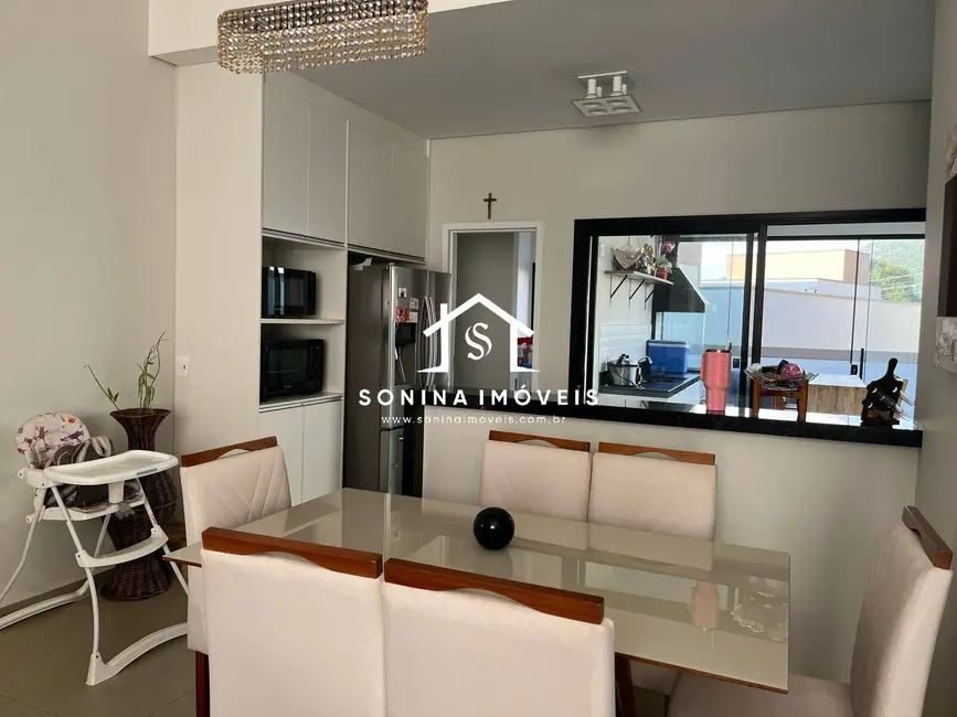 Foto 6 de Casa com 3 quartos à venda, 275m2 em San Fernando Valley, Atibaia - SP