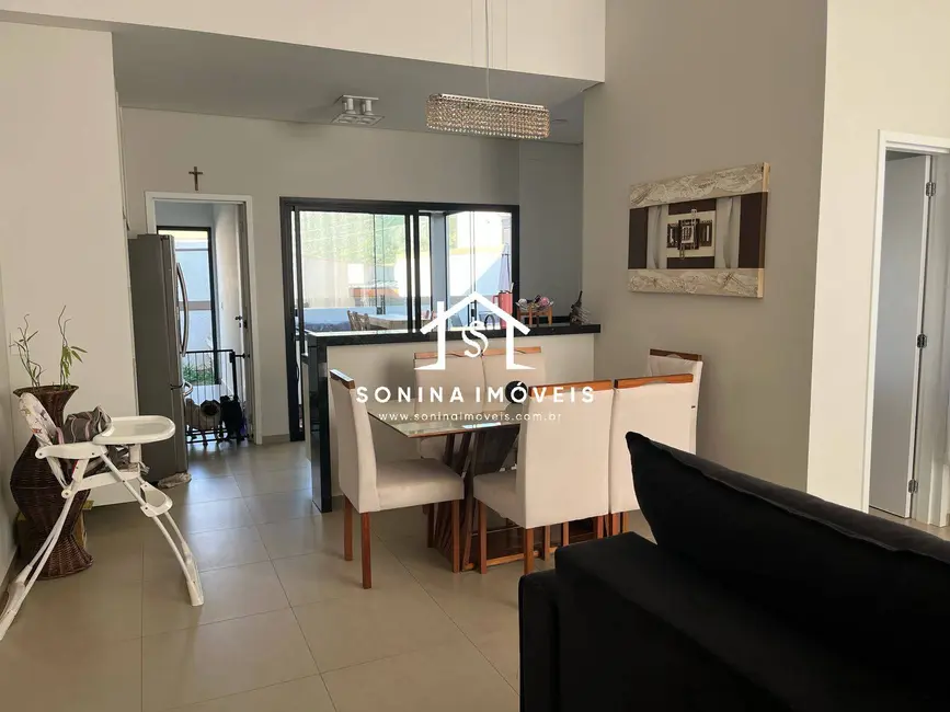 Foto 3 de Casa com 3 quartos à venda, 275m2 em San Fernando Valley, Atibaia - SP