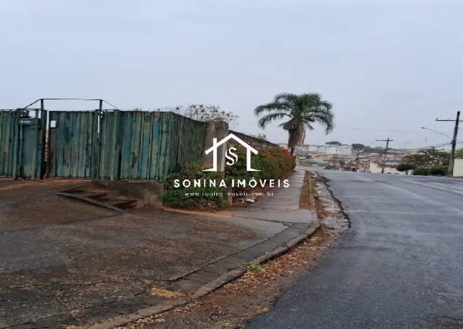 Foto 3 de Terreno / Lote à venda, 2784m2 em Jardim Alvinópolis, Atibaia - SP