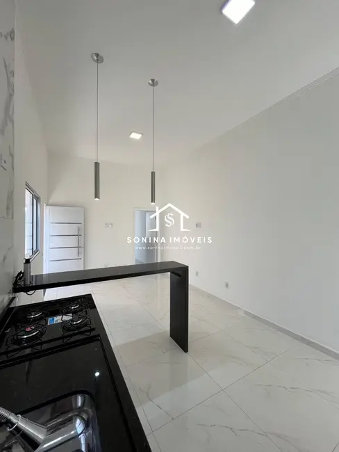 Foto 4 de Casa com 2 quartos à venda, 125m2 em Bom Jesus Dos Perdoes - SP