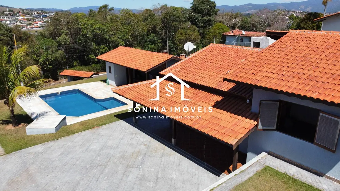 Foto 3 de Casa com 3 quartos à venda, 1157m2 em Bom Jesus Dos Perdoes - SP