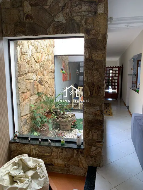 Foto 6 de Casa com 3 quartos à venda, 400m2 em Jardim dos Pinheiros, Atibaia - SP