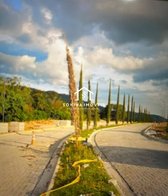 Foto 1 de Terreno / Lote à venda, 370m2 em Itapetinga, Atibaia - SP