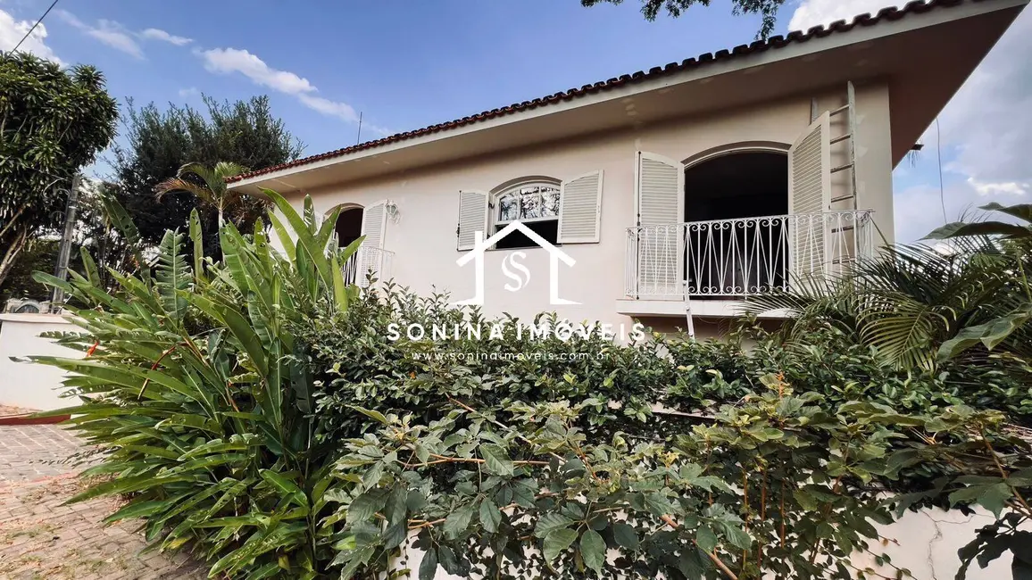 Foto 3 de Casa com 5 quartos à venda e para alugar, 308m2 em Vila Santista, Atibaia - SP