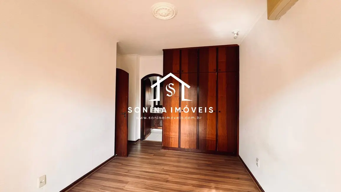 Foto 8 de Casa com 5 quartos à venda e para alugar, 308m2 em Vila Santista, Atibaia - SP