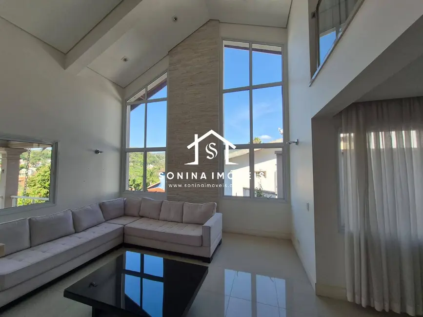 Casa com 5 quartos à venda e para alugar, 800m2 em Jardim Residencial Santa Luiza, Atibaia - SP - imagem 5 Foto 5 de Casa com 5 quartos à venda e para alugar, 800m2 em Jardim Residencial Santa Luiza, Atibaia - SP