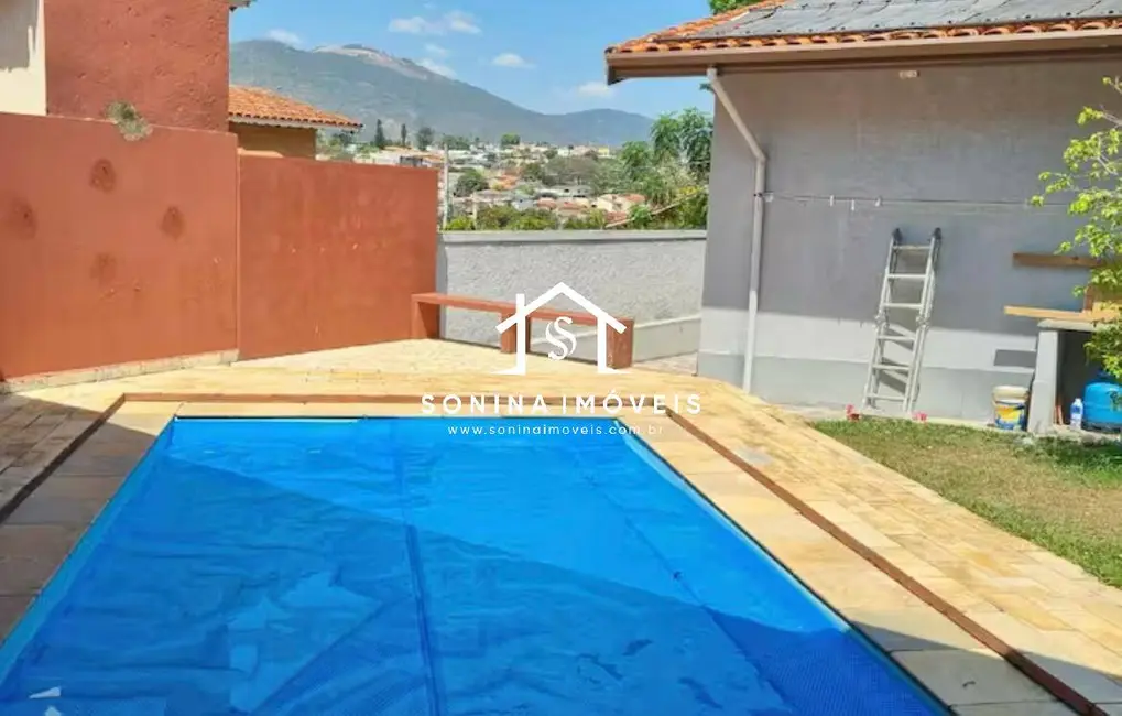 Foto 1 de Casa com 4 quartos à venda e para alugar, 301m2 em Jardim do Lago, Atibaia - SP