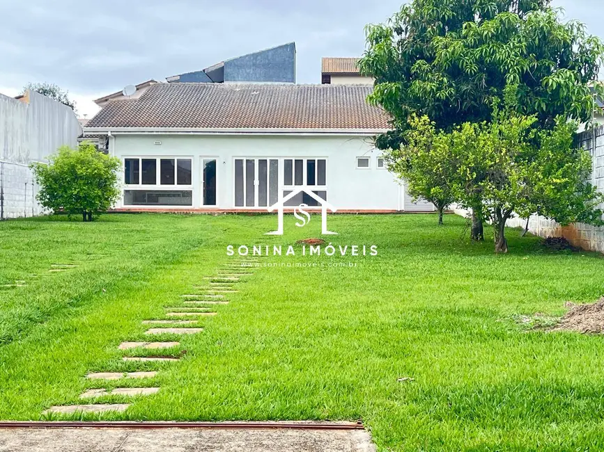 Foto 1 de Casa com 2 quartos à venda, 800m2 em Vila Esperia ou Giglio, Atibaia - SP