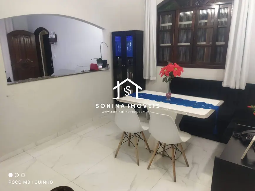 Foto 9 de Casa com 5 quartos à venda, 295m2 em Jardim Nice, São Paulo - SP