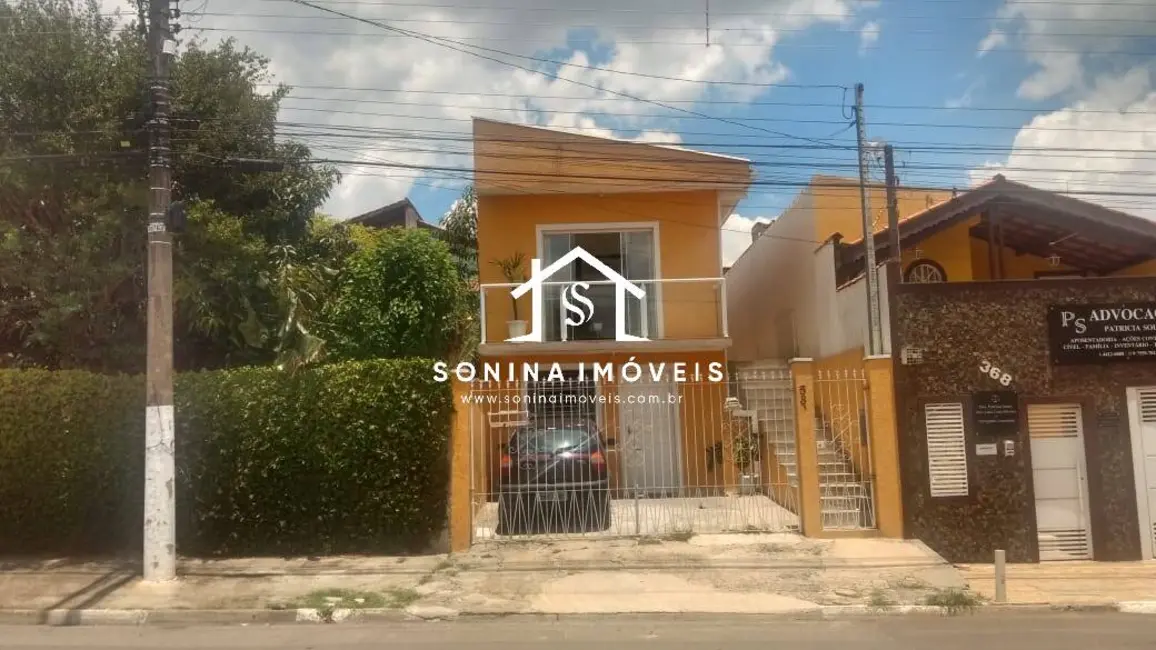 Casa com 2 quartos à venda, 180m2 em Jardim das Cerejeiras, Atibaia - SP - imagem 2 Foto 2 de Casa com 2 quartos à venda, 180m2 em Jardim das Cerejeiras, Atibaia - SP