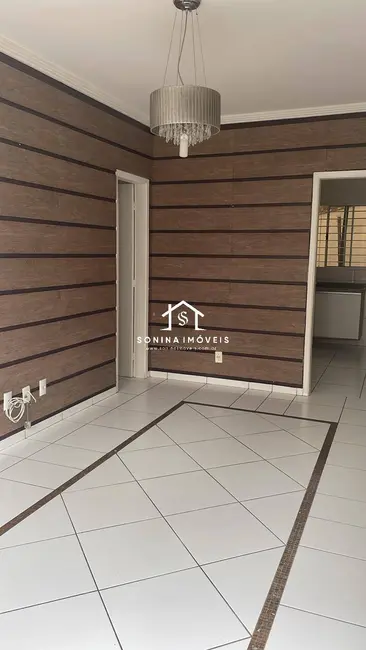Casa com 2 quartos à venda, 93m2 em Jardim Paulista, Atibaia - SP - imagem 2 Foto 2 de Casa com 2 quartos à venda, 93m2 em Jardim Paulista, Atibaia - SP