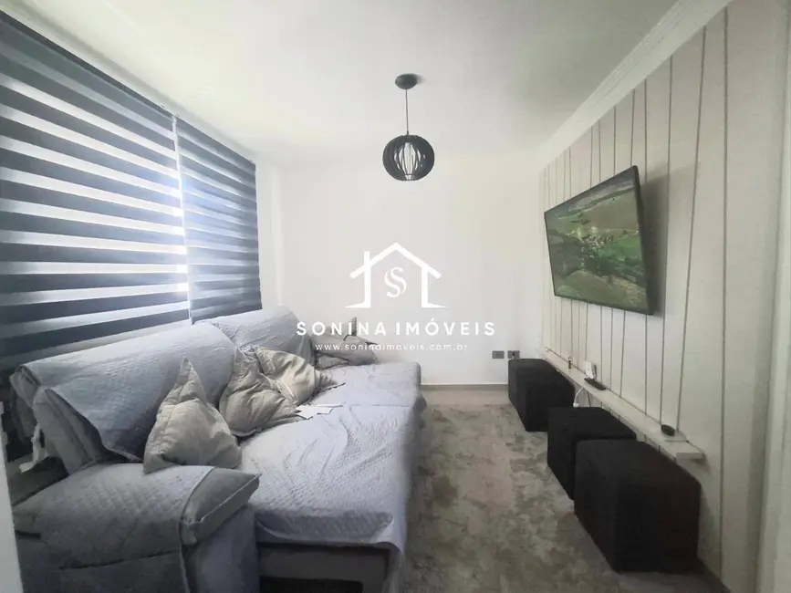 Casa com 2 quartos à venda, 175m2 em Nova Cerejeira, Atibaia - SP - imagem 3 Foto 3 de Casa com 2 quartos à venda, 175m2 em Nova Cerejeira, Atibaia - SP