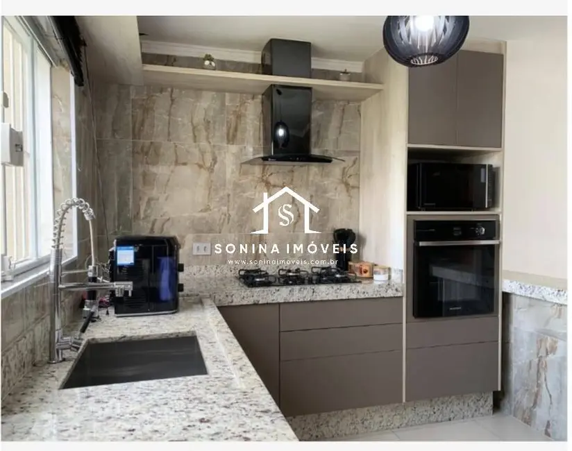 Casa com 2 quartos à venda, 175m2 em Nova Cerejeira, Atibaia - SP - imagem 5 Foto 5 de Casa com 2 quartos à venda, 175m2 em Nova Cerejeira, Atibaia - SP