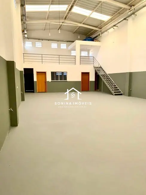 Foto 1 de Armazém / Galpão para alugar, 200m2 em Jardim Imperial, Atibaia - SP