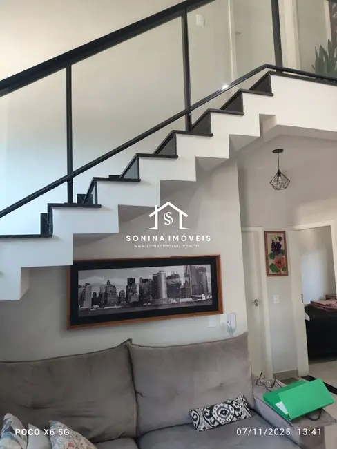 Casa de Condomínio com 3 quartos à venda, 208m2 em Ribeirão dos Porcos, Atibaia - SP - imagem 3 Foto 3 de Casa de Condomínio com 3 quartos à venda, 208m2 em Ribeirão dos Porcos, Atibaia - SP