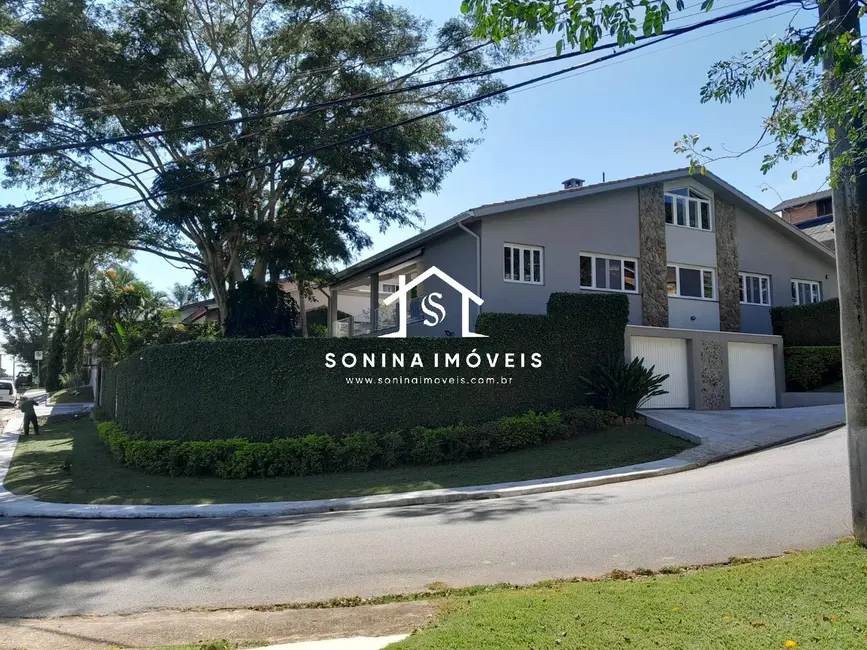 Foto 2 de Casa com 3 quartos à venda, 703m2 em Parque Arco Iris, Atibaia - SP